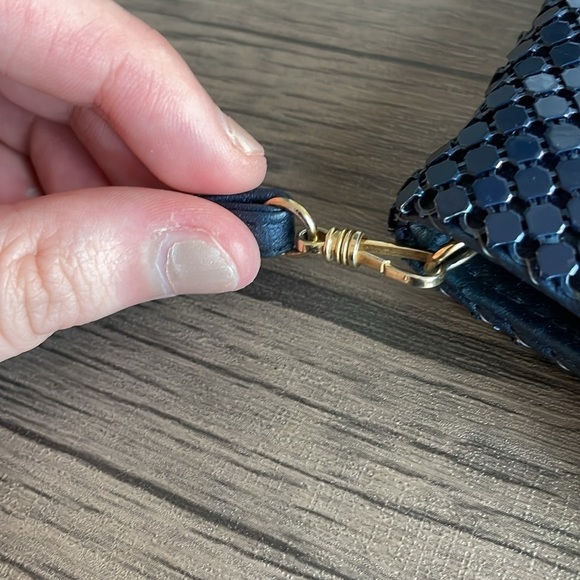 Whiting and Davis International handbag sequin style classic vintage shoulder ba - Picture 6 of 8